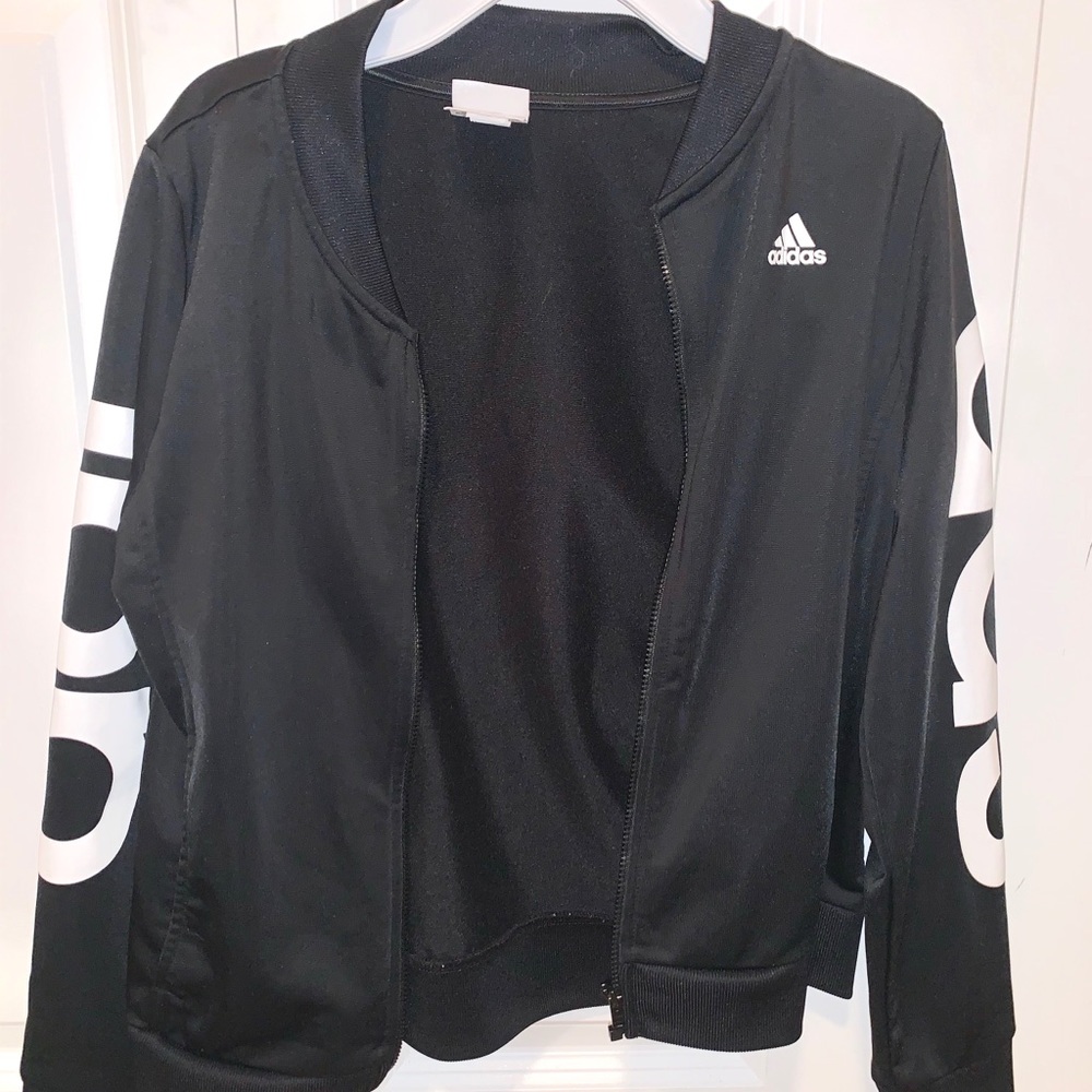 Kids Adidas black and white jacket